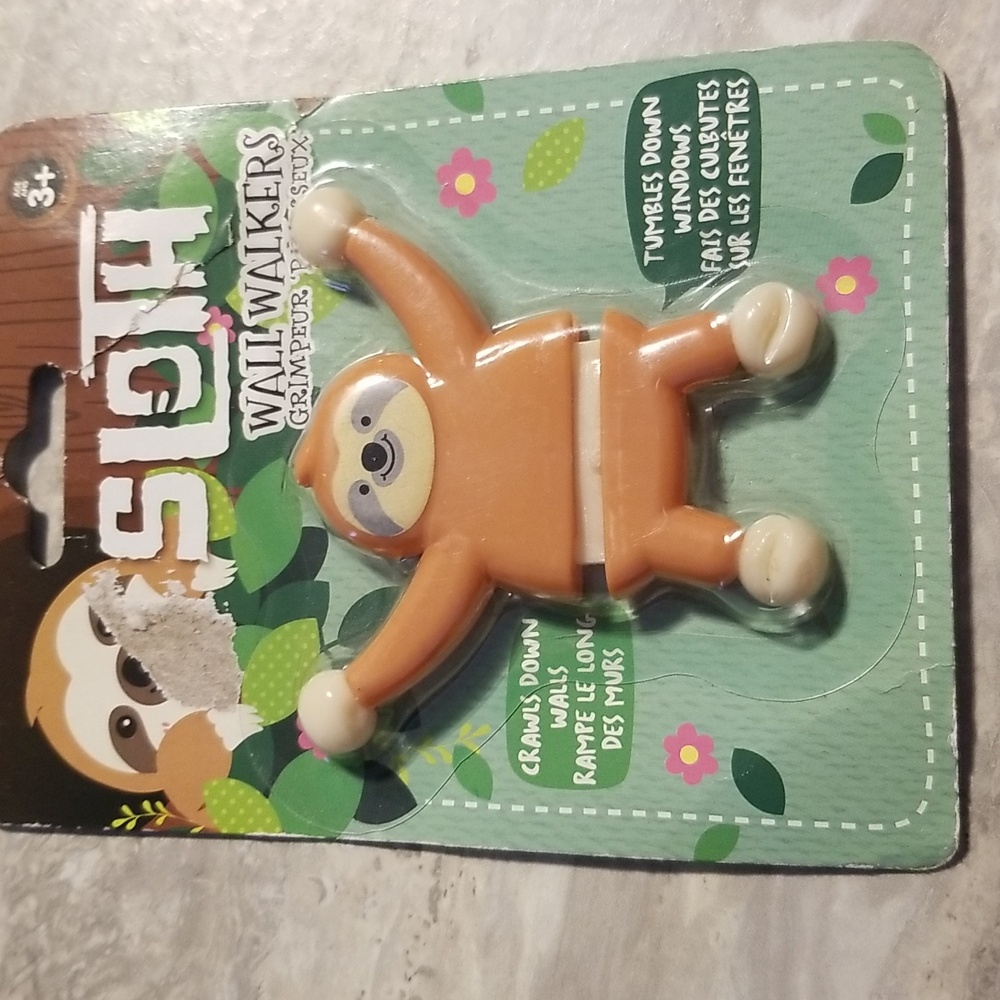 New sloth wall Walker